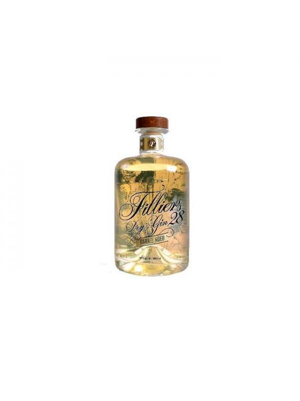 Filliers Dry Gin 28 Barrel Aged - GIN Filliers Dry Gin 28 Barrel Aged
BOTELLA 50 CL
La nica ginebra Belga aejada en barricas. Solamente hay 2600 botellas disponibles mundialmente, una edicin muy especial y limitada. La mayora de destileras eligen no aejar sus ginebras en barricas ya que la inversin en barricas (y el espacio necesario en la bodega) es muy grande. Los barriles utilizados por Filliers no exceden los 300 litros. Estas barricas son de roble francs Limousin, y han contenido cognac por al menos 5 aos, transfiriendo parte de su espritu a la ginebra.