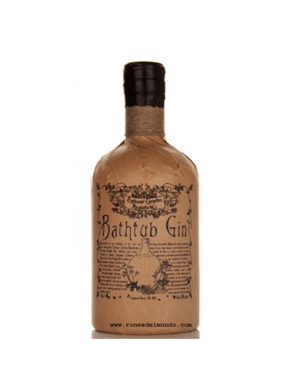 GINEBRA BATHTUB GIN - GINEBRA BATHTUB GIN
GRADUACION  43.3 %
Nariz : En nariz tiene un buen golpe de  enebro, con ctricos dulces en el fondo, y un toque de cardamomo y canela. Esta es una ginebra especiada y de estilo clsico en cuanto a la nariz.